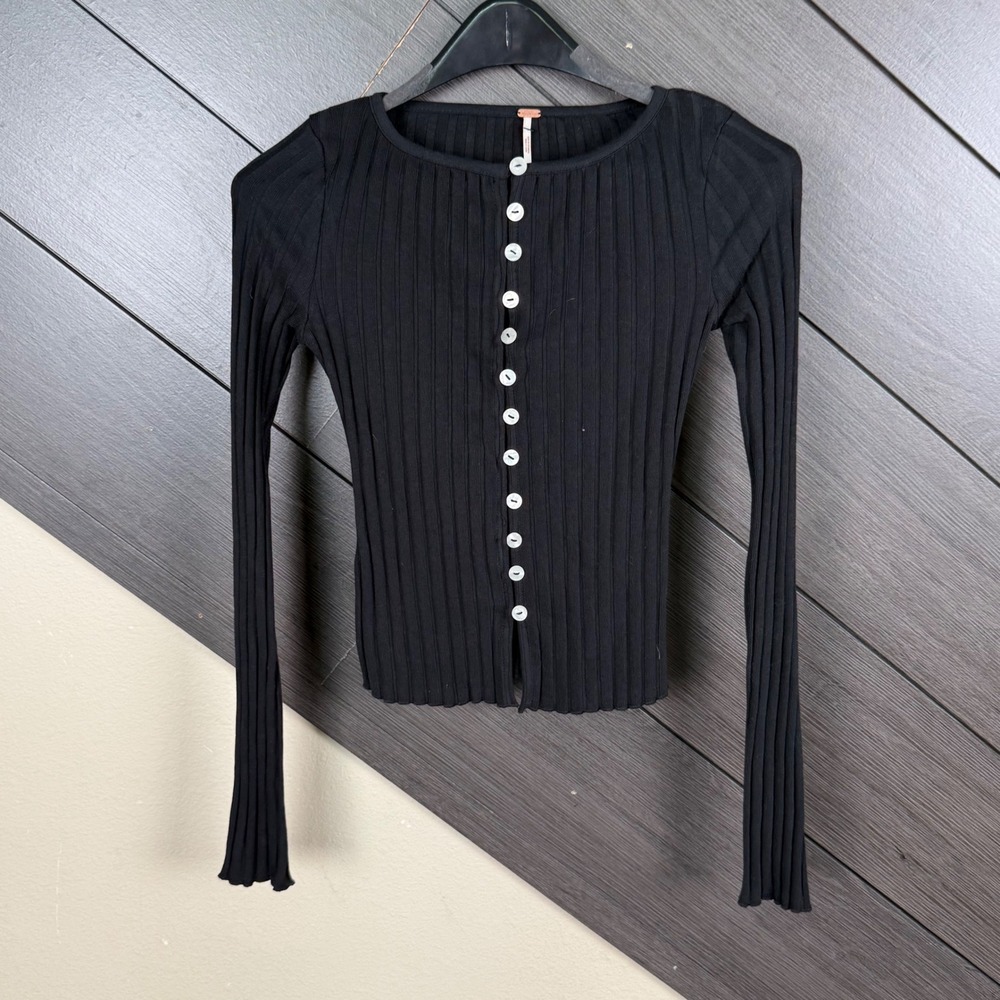 Free People Women's XS Black Ribbed Button Front Cardigan Top Lettuce Hem Y2K